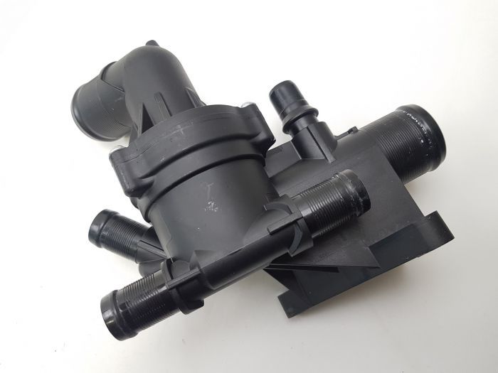 TERMOSTAT 85 C MEAGEN III-IV-FLUENCE-KADJAR-SCENIC III-QASHQAI-XTRAIL 1.6DCİ R9M MOTOR 110618527R — AUTODAK